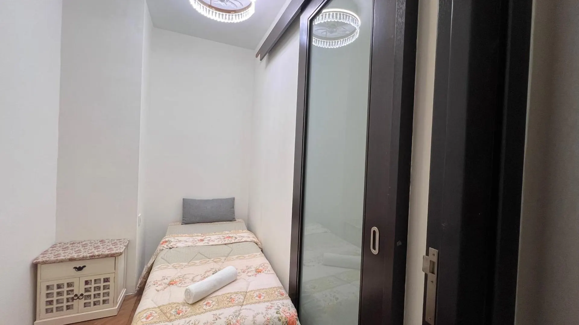 Luxury Seaview Family Suite At Straits Quay Tanjung Tokong Apartment